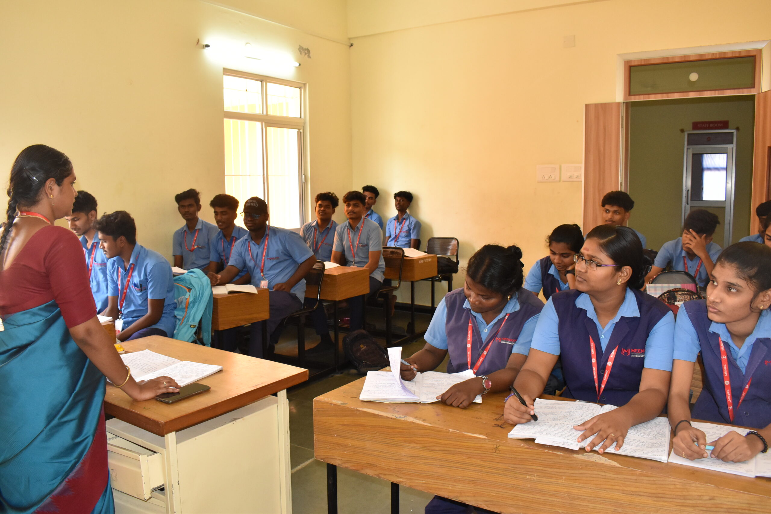 CLASS ROOM AECT